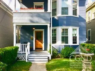 $1,995 | 154 Green Street, Unit 1, Hudson, NY 12534