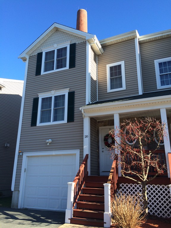 40 Winchester Lane, Unit 20 Fall River, MA 02721 - Photo 2 of 14
