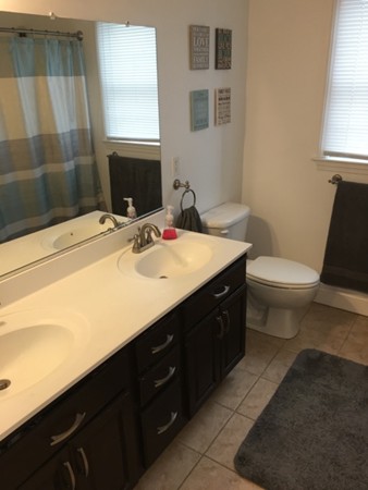 40 Winchester Lane, Unit 20 Fall River, MA 02721 - Photo 5 of 14