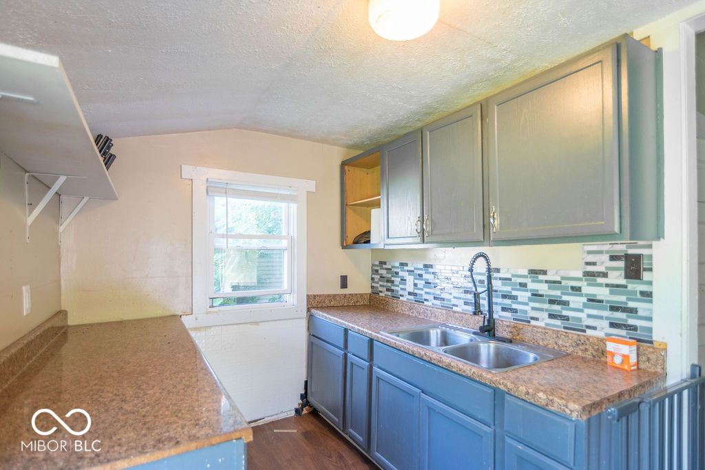 1230 Blue Bluff Road Martinsville, IN 46151 - Photo 15 of 21