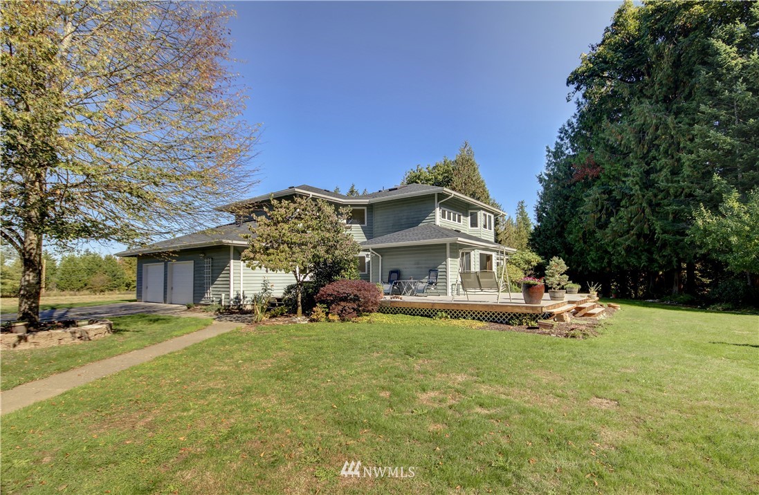 959 East Axton Road Bellingham, WA 98226 - Photo 2 of 25