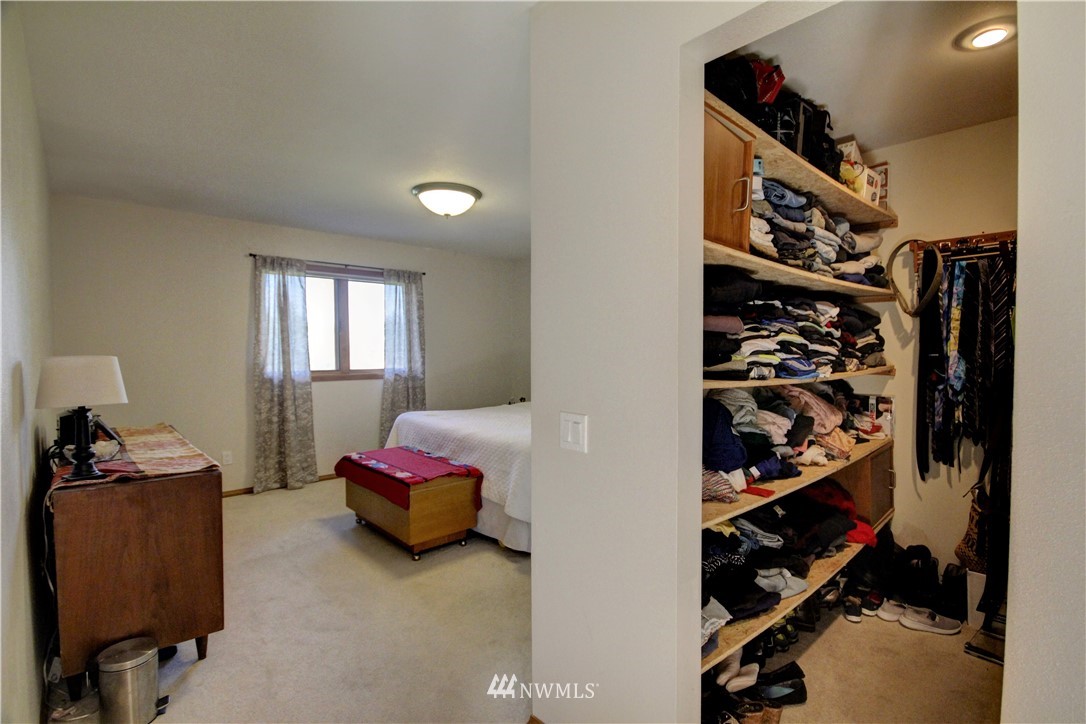 959 East Axton Road Bellingham, WA 98226 - Photo 14 of 25