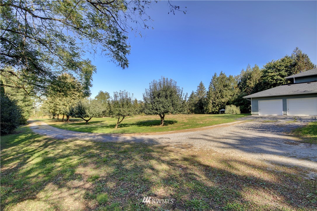 959 East Axton Road Bellingham, WA 98226 - Photo 24 of 25