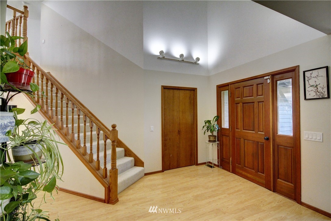 959 East Axton Road Bellingham, WA 98226 - Photo 4 of 25