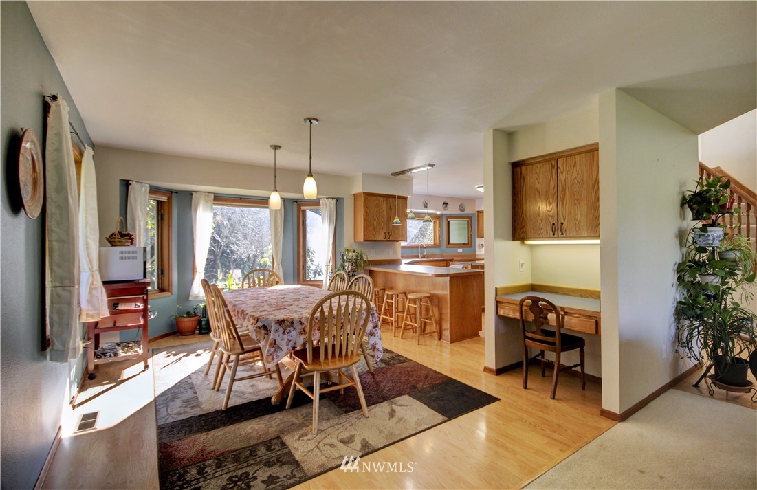 959 East Axton Road Bellingham, WA 98226 - Photo 7 of 25