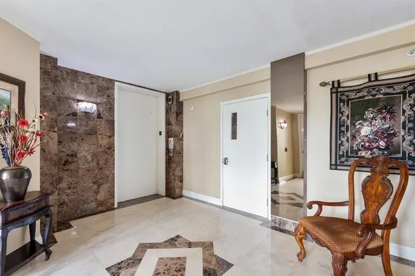 $999,000 | 1860 North Fort Harrison Avenue, Unit 402, Clearwater, FL 33755