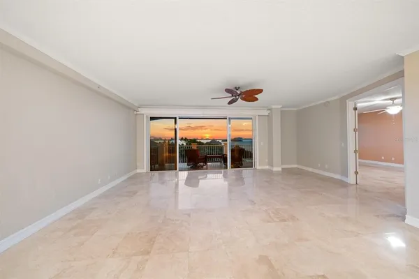 $999,000 | 1860 North Fort Harrison Avenue, Unit 402, Clearwater, FL 33755