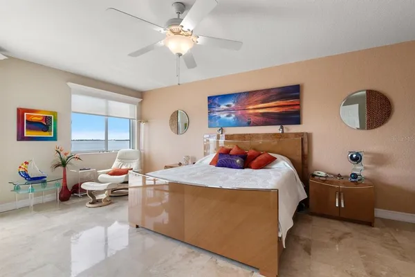 $999,000 | 1860 North Fort Harrison Avenue, Unit 402, Clearwater, FL 33755