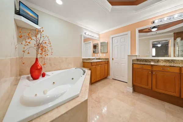 $999,000 | 1860 North Fort Harrison Avenue, Unit 402, Clearwater, FL 33755