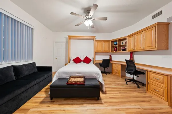 $999,000 | 1860 North Fort Harrison Avenue, Unit 402, Clearwater, FL 33755