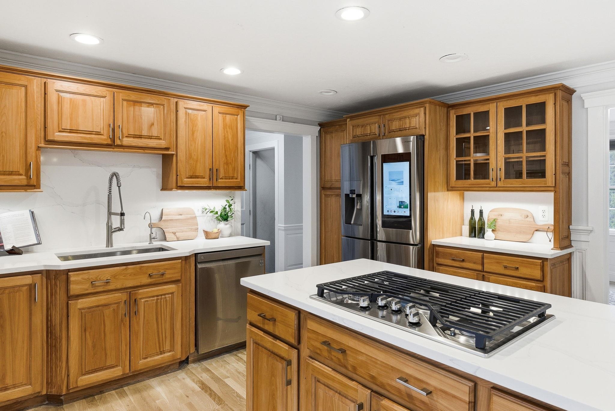 197 Liberty Hill Road Bedford, NH 03110 - Photo 12 of 58
