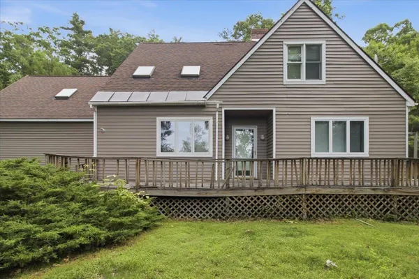 $335,000 | 164 Skyboro Road, Pownal, VT 05261