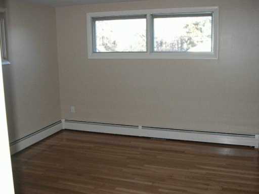 35 Landon Road Warwick, RI 02888 - Photo 4 of 8 Other.