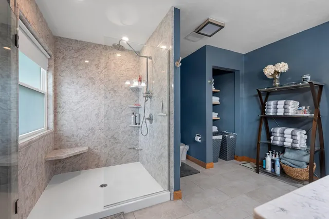 $499,900 | 2756 Durham Road, Green Bay, WI 54311