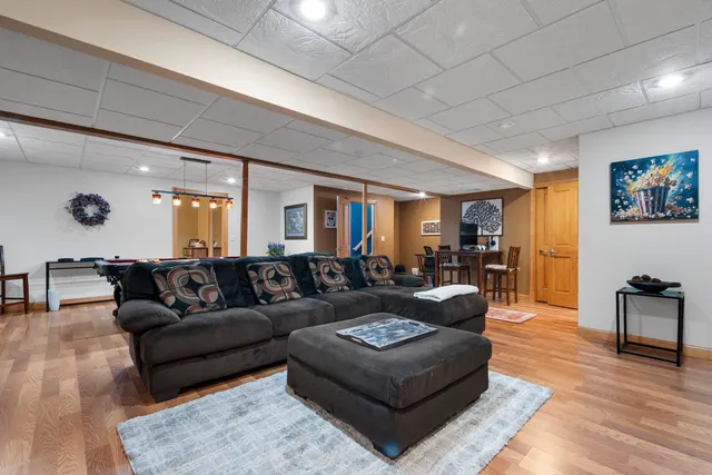 $499,900 | 2756 Durham Road, Green Bay, WI 54311