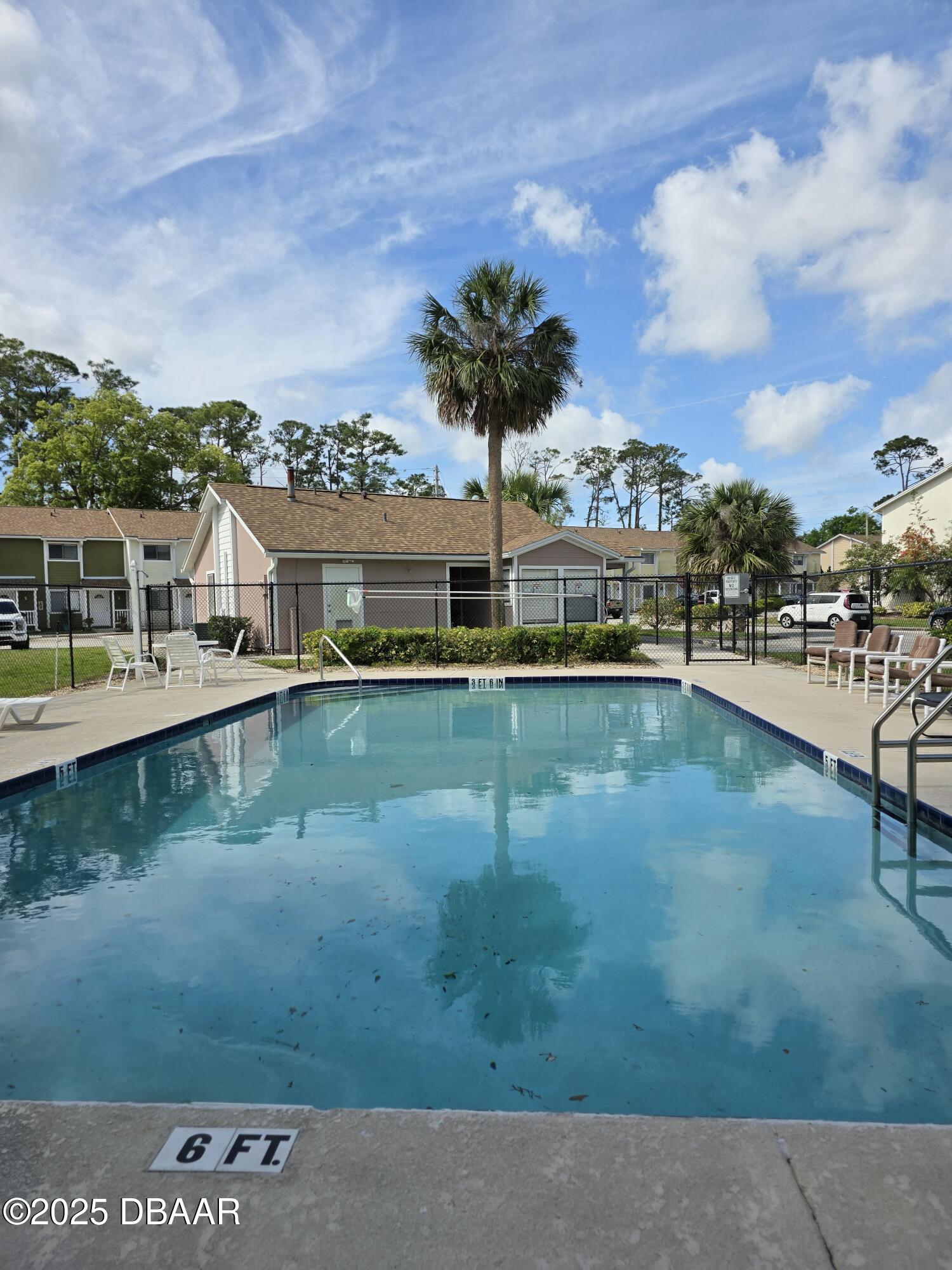 480 Reed Canal Road, Unit 55 South Daytona, FL 32119 - Photo 28 of 30 Pool