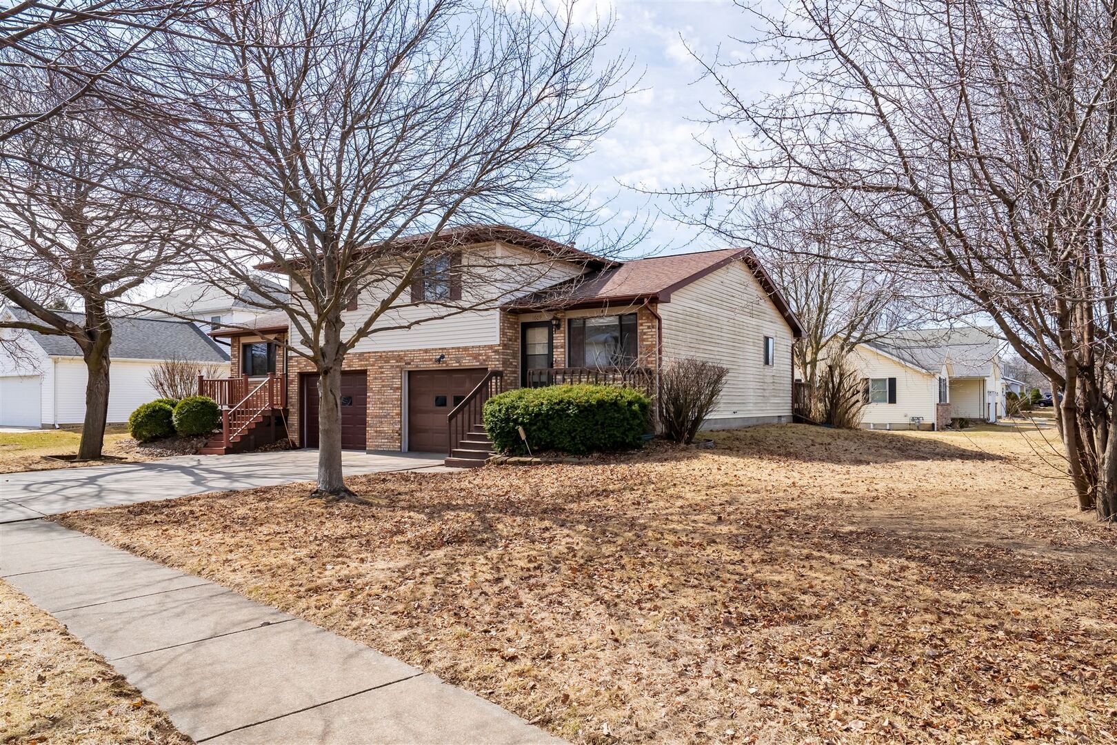 1609 Beech Street, Unit B Normal, IL 61761 - Photo 4 of 27