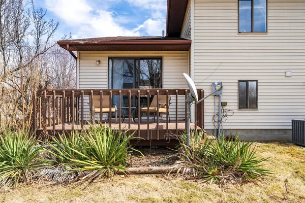 $185,000 | 1609 Beech Street, Unit B, Normal, IL 61761