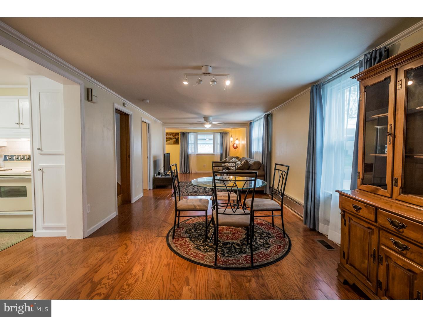 24 Rambo Avenue Gibbstown, NJ 08027 - Photo 9 of 25 Dining Room
