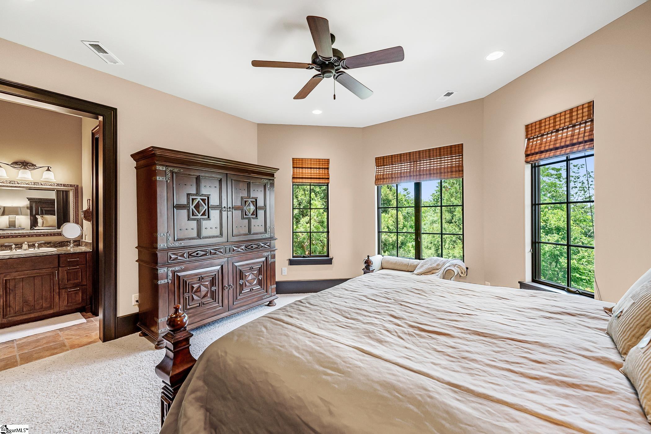 29 High Cliffe Way Landrum, SC 29356 - Photo 34 of 44