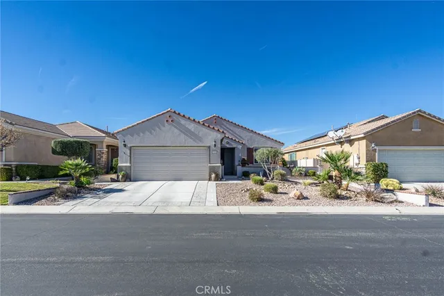 $380,000 | 10468 Darby Road, Apple Valley, CA 92308
