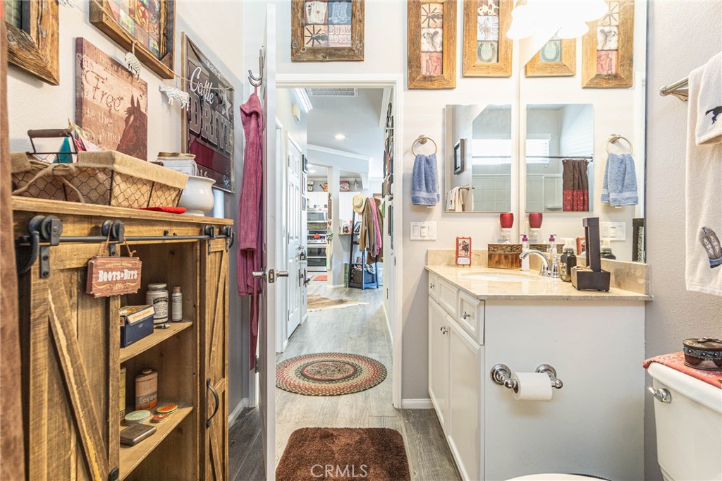 10468 Darby Road Apple Valley, CA 92308 - Photo 33 of 71