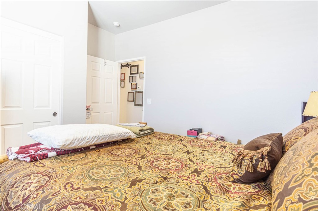 10468 Darby Road Apple Valley, CA 92308 - Photo 35 of 71