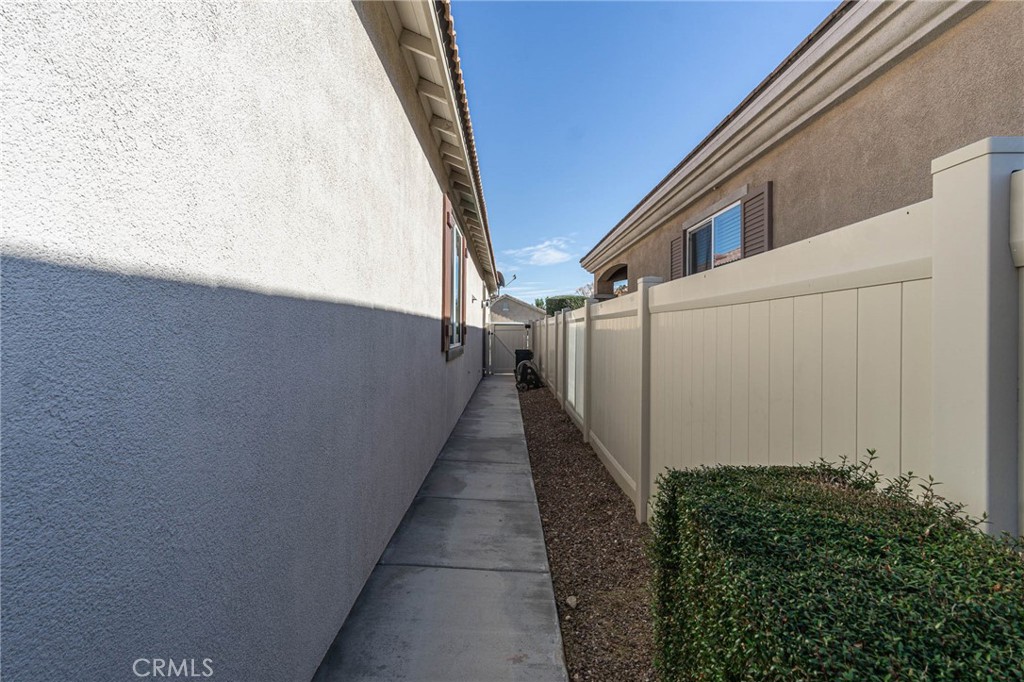 10468 Darby Road Apple Valley, CA 92308 - Photo 48 of 71