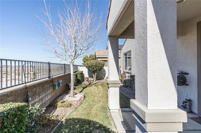 $380,000 | 10468 Darby Road, Apple Valley, CA 92308