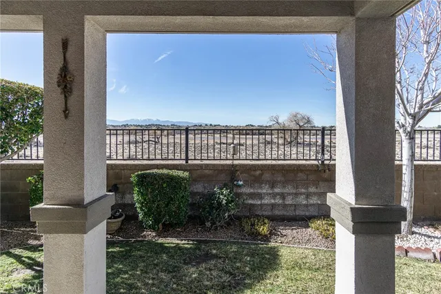 $380,000 | 10468 Darby Road, Apple Valley, CA 92308