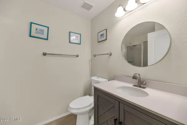 $2,200 | 1411 East Orangewood Avenue, Unit 107, Phoenix, AZ 85020