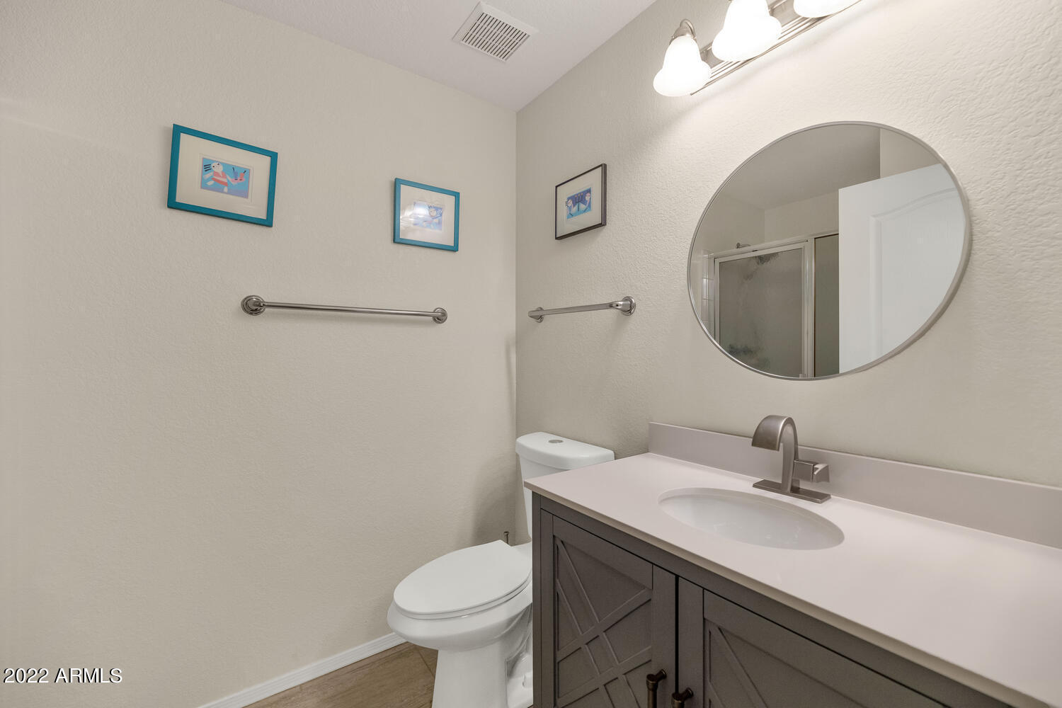 1411 East Orangewood Avenue, Unit 107 Phoenix, AZ 85020 - Photo 18 of 31 1411 E Orangewood Ave-large-019-021-1411