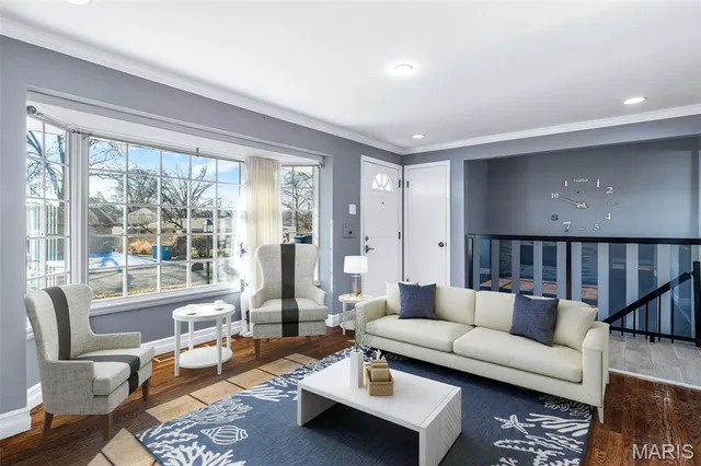 $284,900 | 8709 Holbrook Drive, Affton, MO 63123