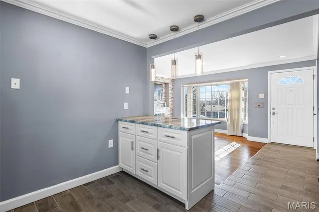 $284,900 | 8709 Holbrook Drive, Affton, MO 63123