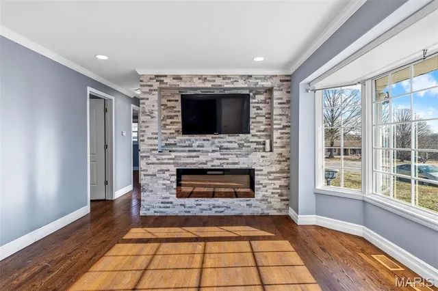 $284,900 | 8709 Holbrook Drive, Affton, MO 63123