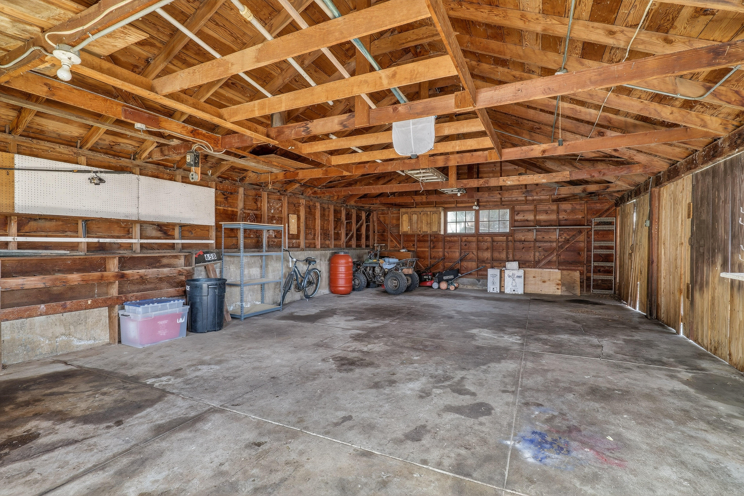 4132 Livingston Road Central Point, OR 97502 - Photo 55 of 59 54