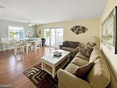 $180,000 | 3334 North Key Drive, Unit 8, North Fort Myers, FL 33903
