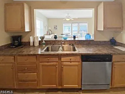 $180,000 | 3334 North Key Drive, Unit 8, North Fort Myers, FL 33903