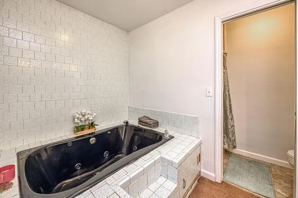 a outdoor view with a sitting space