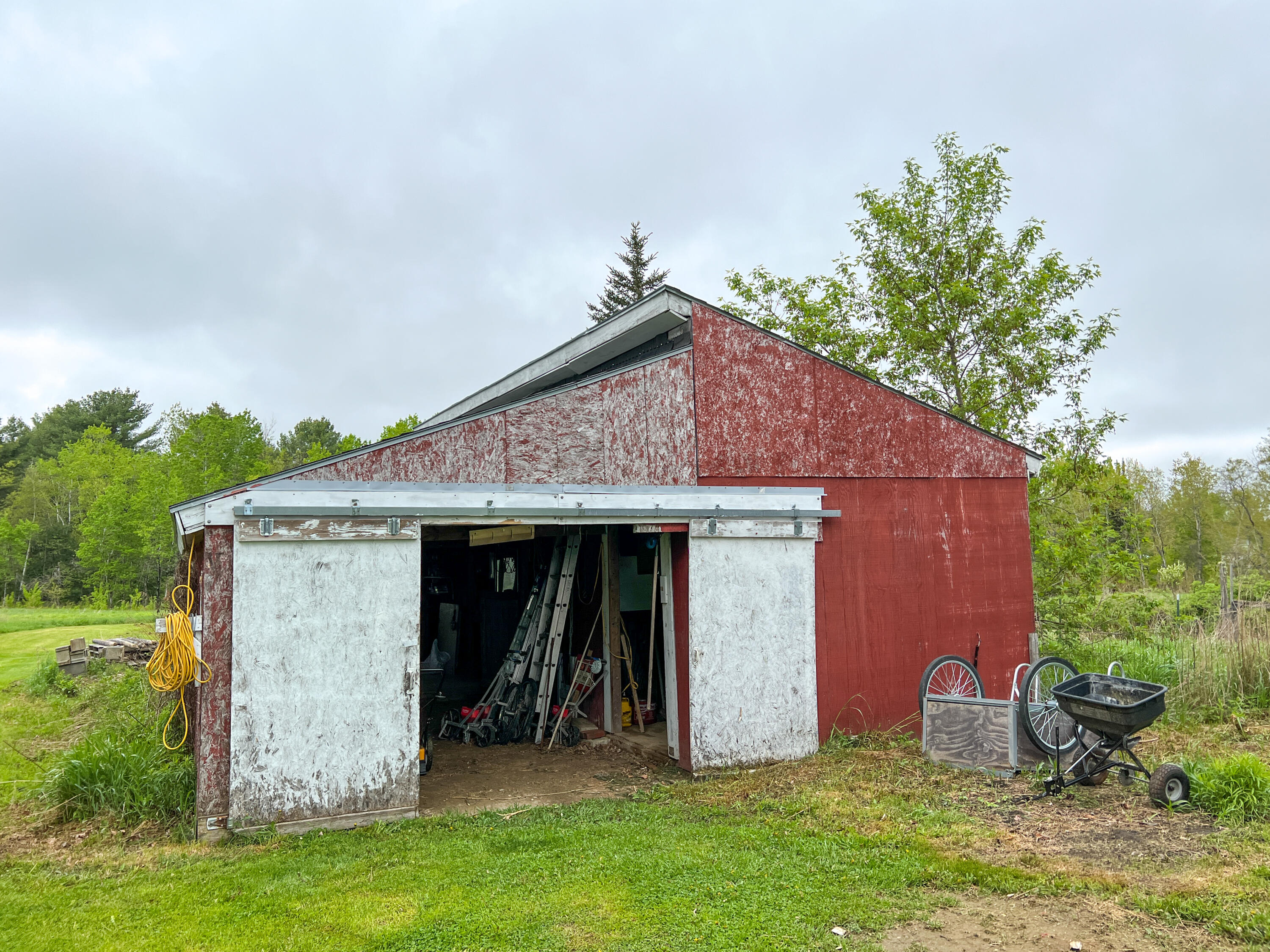 107 South Road South China, ME 04358 - Photo 51 of 58 20220520_144217978_iOS