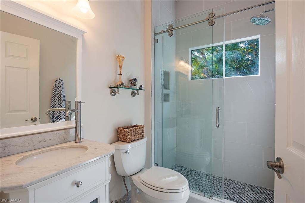6572 Chestnut Circle Naples, FL 34109 - Photo 11 of 19