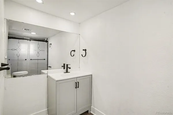 $579,900 | 18 Julian Street, Denver, CO 80219