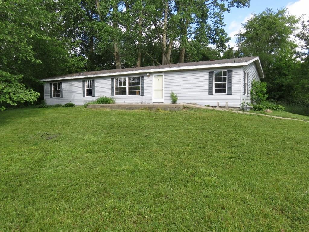 4804 Treaty Line Road Hagerstown, IN 47346 - Photo 1 of 27 Gallery Image 1
