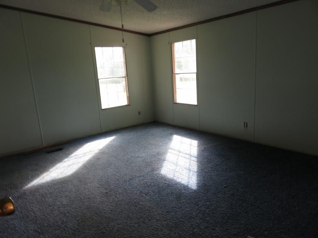 4804 Treaty Line Road Hagerstown, IN 47346 - Photo 13 of 27 Gallery Image 13