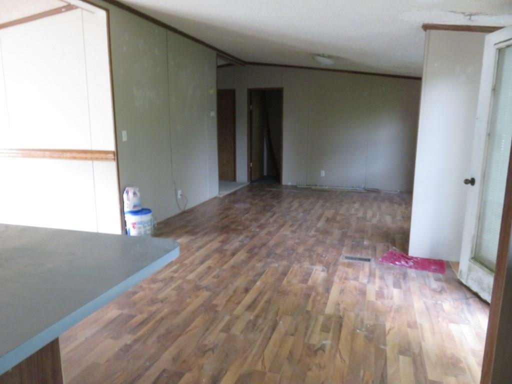 4804 Treaty Line Road Hagerstown, IN 47346 - Photo 4 of 27 Gallery Image 4
