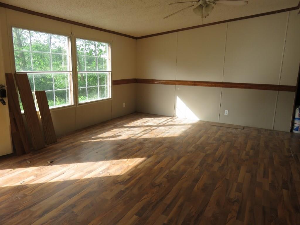 4804 Treaty Line Road Hagerstown, IN 47346 - Photo 5 of 27 Gallery Image 5