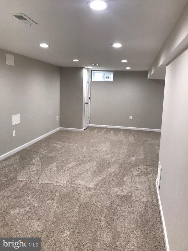 418 Cedar Hill Road Baltimore, MD 21225 - Photo 2 of 18 Basement
