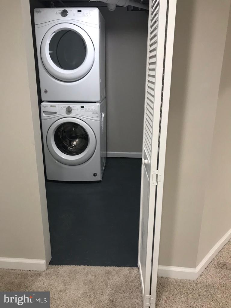 418 Cedar Hill Road Baltimore, MD 21225 - Photo 4 of 18 Laundry