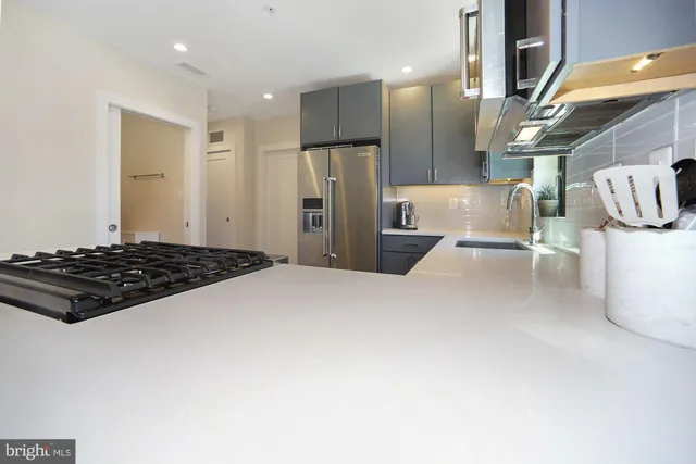 $3,100 | 301 H Street Northeast, Unit 305, Washington, DC 20002