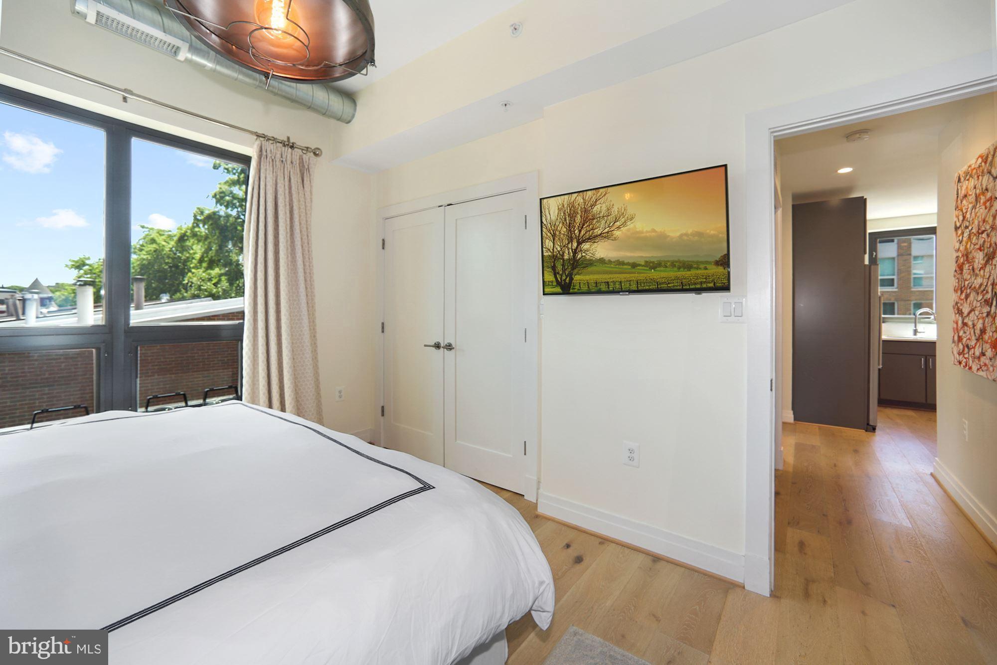 301 H Street Northeast, Unit 305 Washington, DC 20002 - Photo 13 of 31 (previous photo)